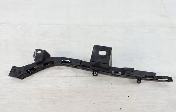 Mercedes-Benz Sprinter W906 Front bumper mounting bracket A9068890014