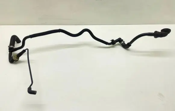 Audi A4 S4 B7 8E 8H Vacuum line/pipe/hose 4F0511743D