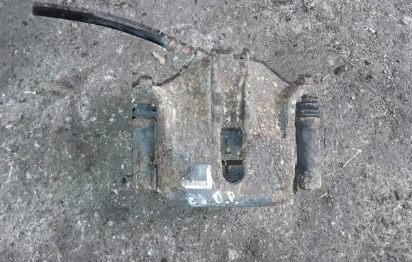 Citroen C4 I Front brake caliper 0204Y01132