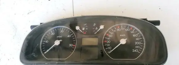 Renault Laguna II Speedometer (instrument cluster) 8200170314 501018880068