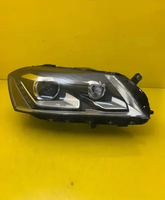 Volkswagen PASSAT B7 Headlight/headlamp 3AB941754