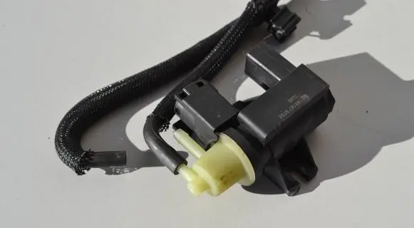 Volvo V60 Turbo air boost pressure sensor 1861679795 FEBI1861679795