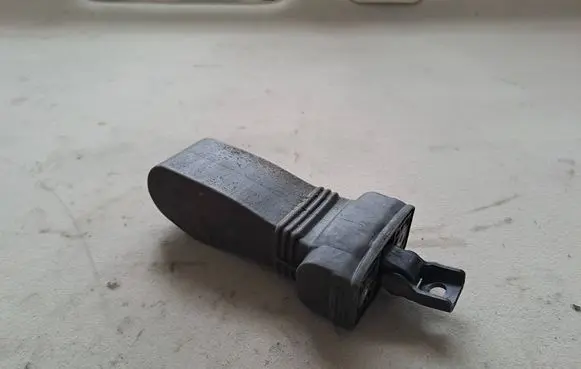 Audi A6 S6 C7 4G Rear door check strap stopper 4G0839267
