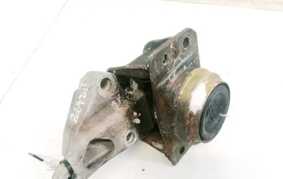 Peugeot 307 Engine mount bracket 9640465980