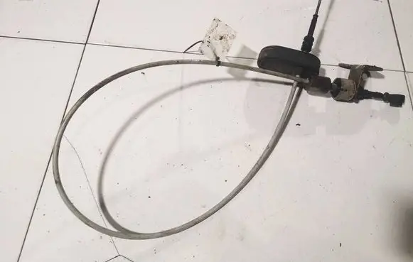 Land Rover Freelander 2 - LR2 Gear shift cable linkage 