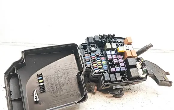 Mazda MX-5 ND Fuse box set N24366765 K7005