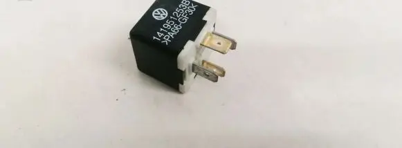 Audi A3 S3 8P Other relay 141951253B