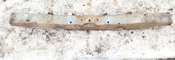 Renault Laguna I Front bumper cross member