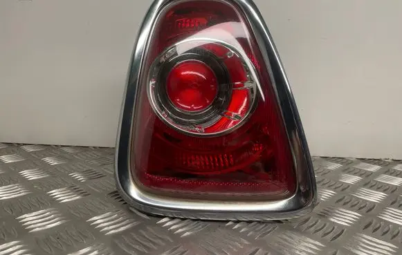 Rear/tail lights