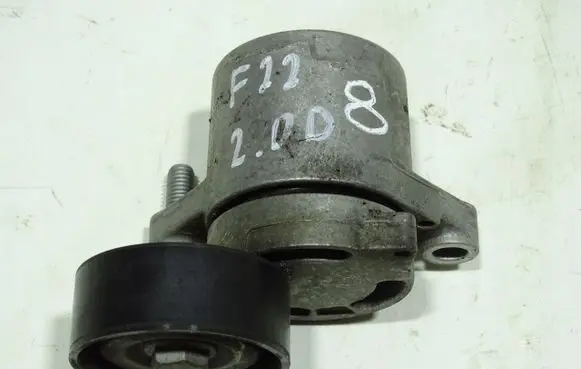 BMW 2 F22 F23 Generator/alternator belt tensioner 8572521BB1