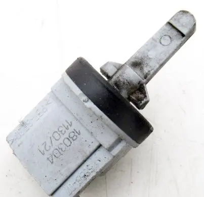 Audi A3 S3 8P Interior temperature sensor 1K0907543A