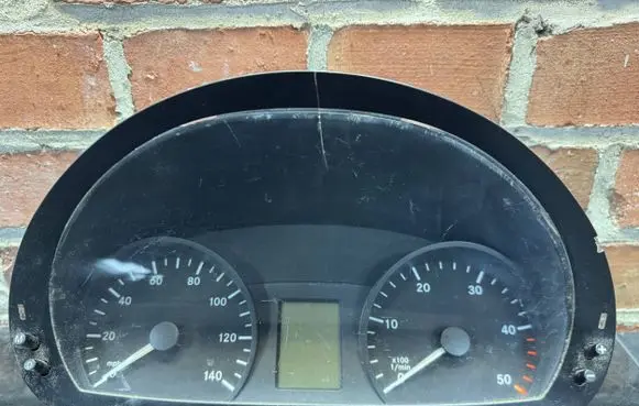 Mercedes-Benz Vito Viano W639 Speedometer (instrument cluster) A6394466021 403033000 83105405