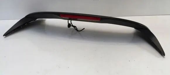 Tailgate/trunk spoiler
