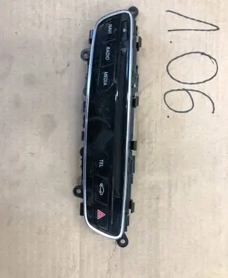 Mercedes-Benz Vito Viano W447 Head unit multimedia control A4479053700 12233563 3483002102