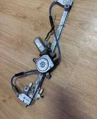 Peugeot 406 Front door window regulator with motor 9615036880