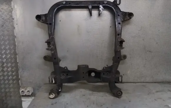 Opel Zafira B Front subframe