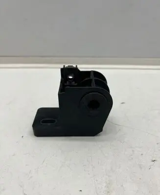 Renault Megane IV Radiator mount bracket 625239450R 450R