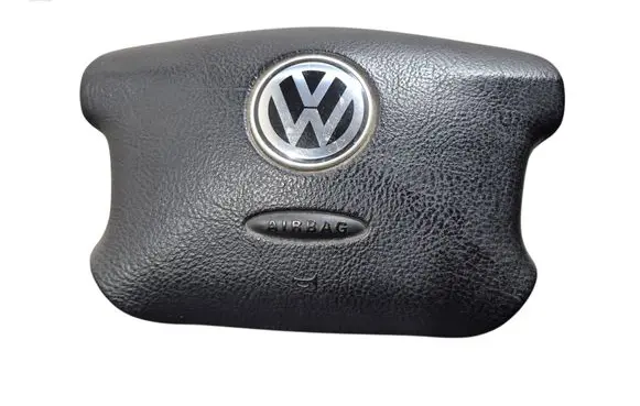 Volkswagen Golf IV Steering wheel airbag 3B0880201AE 103088082 E99T2030308361