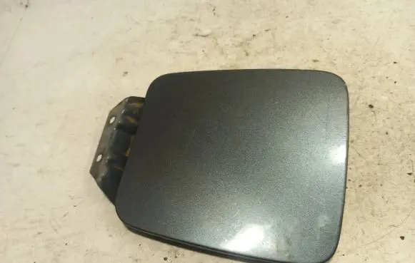 Mitsubishi Outlander Fuel tank cap