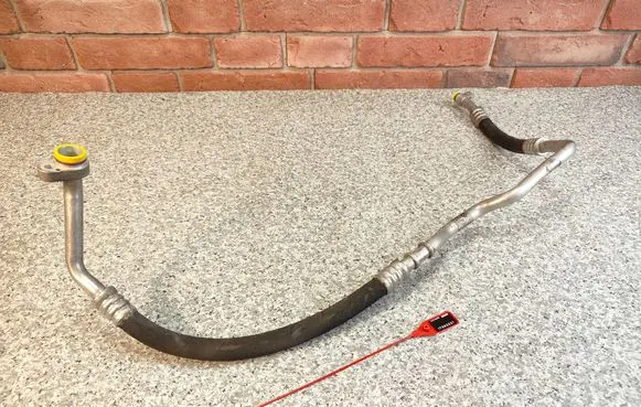 BMW X5 E70 Air conditioning (A/C) pipe/hose 9221762