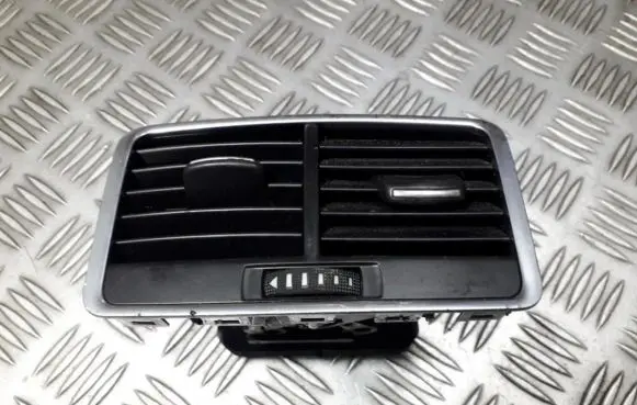 Audi A6 S6 C6 4F Dash center air vent grill 4f0819203c
