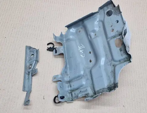 Citroen C1 Battery bracket 