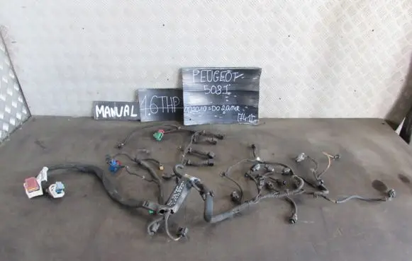 Peugeot 508 Engine installation wiring loom V760428380