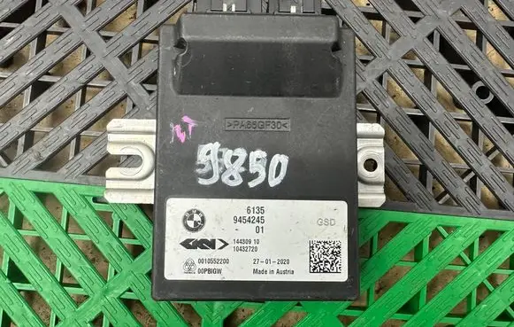 BMW M5 F90 Other control units/modules 9454245 0010552200 14430910