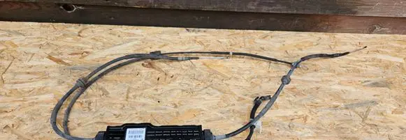 BMW X5 F15 Hand brake control module 136650 0006L0W L001LJ400
