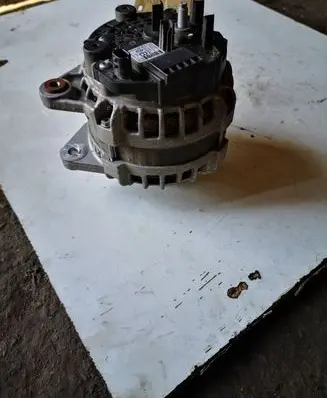Renault Espace - Grand espace V Generator/alternator 231004BE0BE