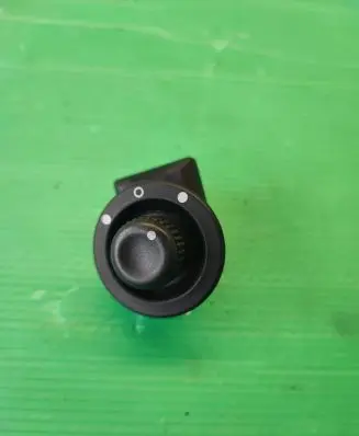 Opel Vivaro Wing mirror switch