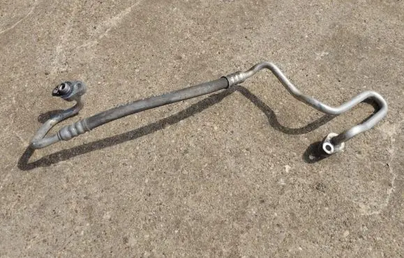 Chrysler Voyager Air conditioning (A/C) pipe/hose 
