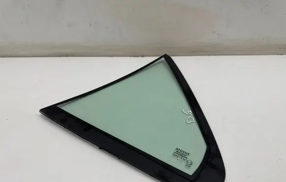 Toyota Yaris Cross Rear side window 43R00097