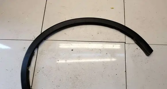 Toyota C-HR I Front arch trim 303567