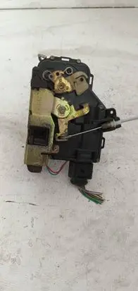 Audi A6 S6 C5 4B Front door lock 525214