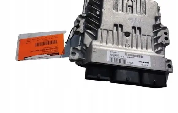 Volvo V60 Engine ECU kit and lock set 31405027