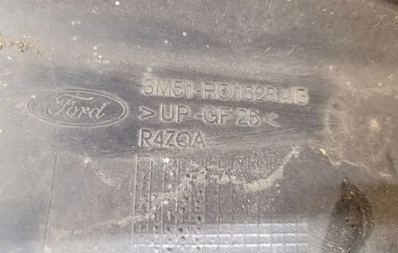 Ford Focus C-MAX Wiper trim 3M51R01628AG