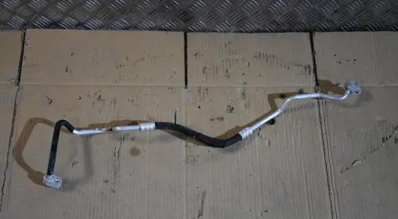 BMW X7 G07 Engine coolant pipe/hose 6836523