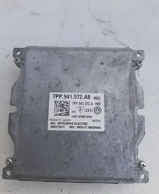 Audi Q7 4M Headlight ballast module Xenon 7PP941572AB 7PP941572A W003T25075