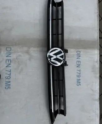 Volkswagen Touran III Front bumper upper radiator grill 5TA853653B
