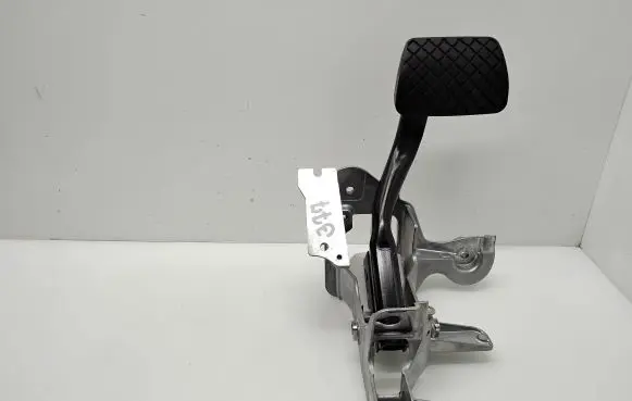Audi Q7 4M Brake pedal 4M1723140 4M1723117B