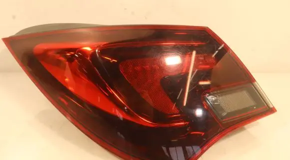 Opel Astra J Rear/tail lights 13281877