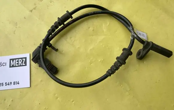Mercedes-Benz C W203 ABS brake wheel speed sensor A2035400417