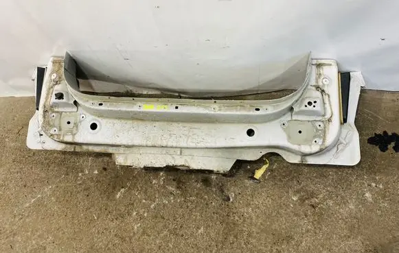 Peugeot 2008 I Trunk bottom trim panel 