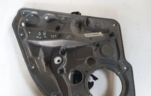 Volkswagen Golf IV Rear window lifting mechanism without motor 1J4839729