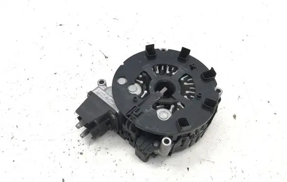 Volvo XC40 Generator/alternator part 32406474