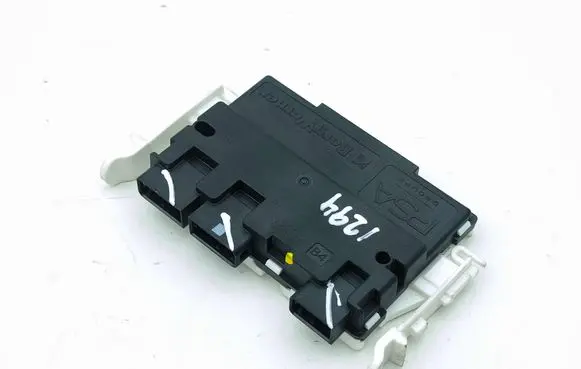 Peugeot 3008 III Battery control module 9856742080 42059952