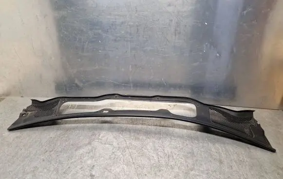 Volvo V40 Wiper trim 1111333