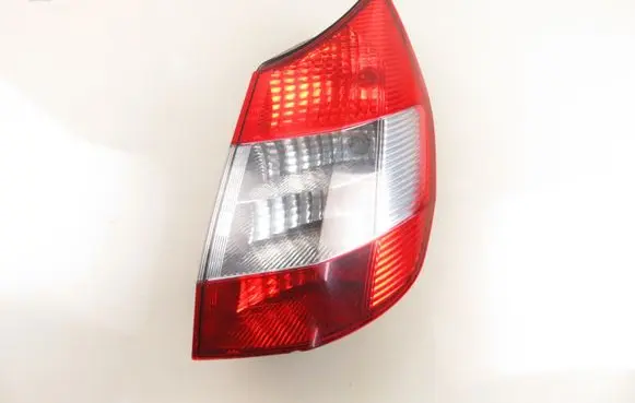 Renault Scenic II - Grand scenic II Rear/tail lights 8200493375