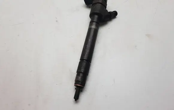 Volvo XC90 Fuel injector 0445110251 30750283